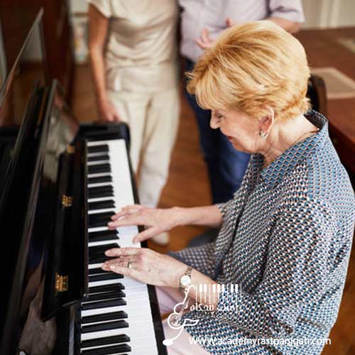 آموزش پیانو در بزرگسالان